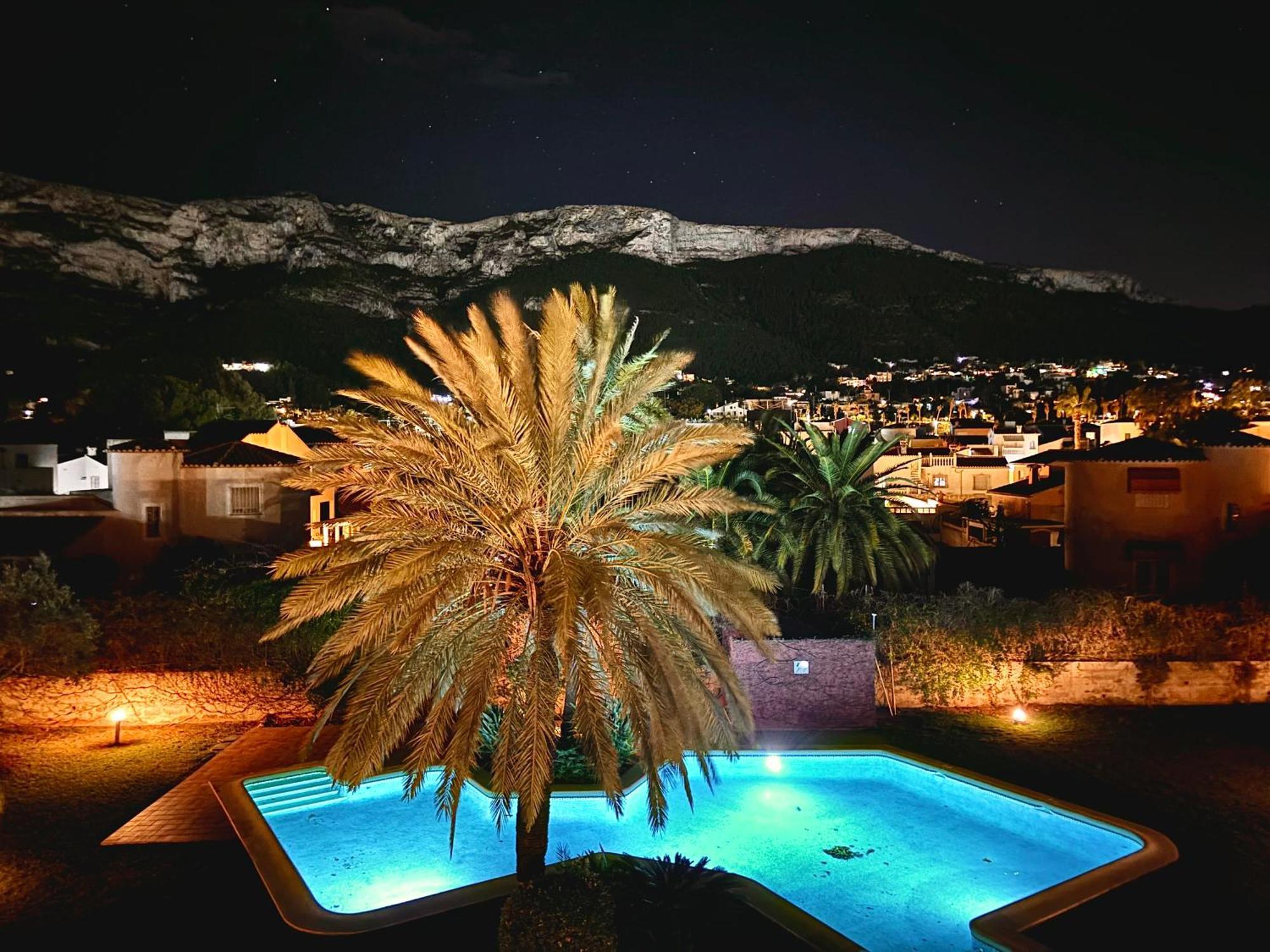 Hoteltype Penthouse 2 Beds, Parking, Wifi & Pool Stunning Views デニア エクステリア 写真